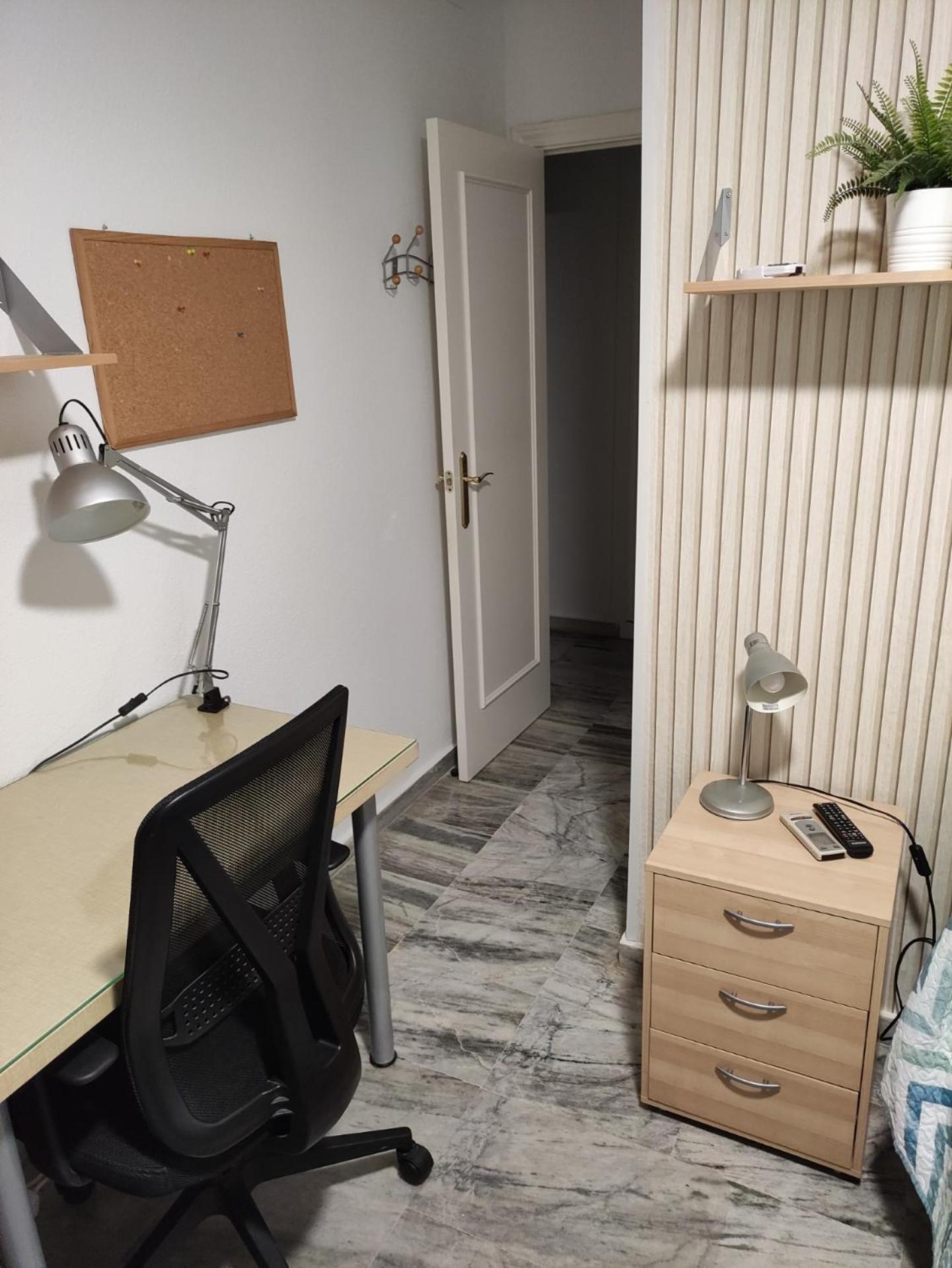 Habitacion Particular Con Bano Privado Sevilla Eksteriør billede